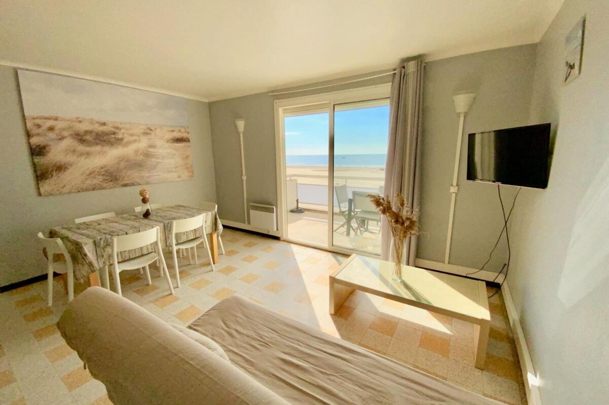 The Beach - Beachfront 2 Bedrooms With View ! 팔라바 레 플로 외부 사진