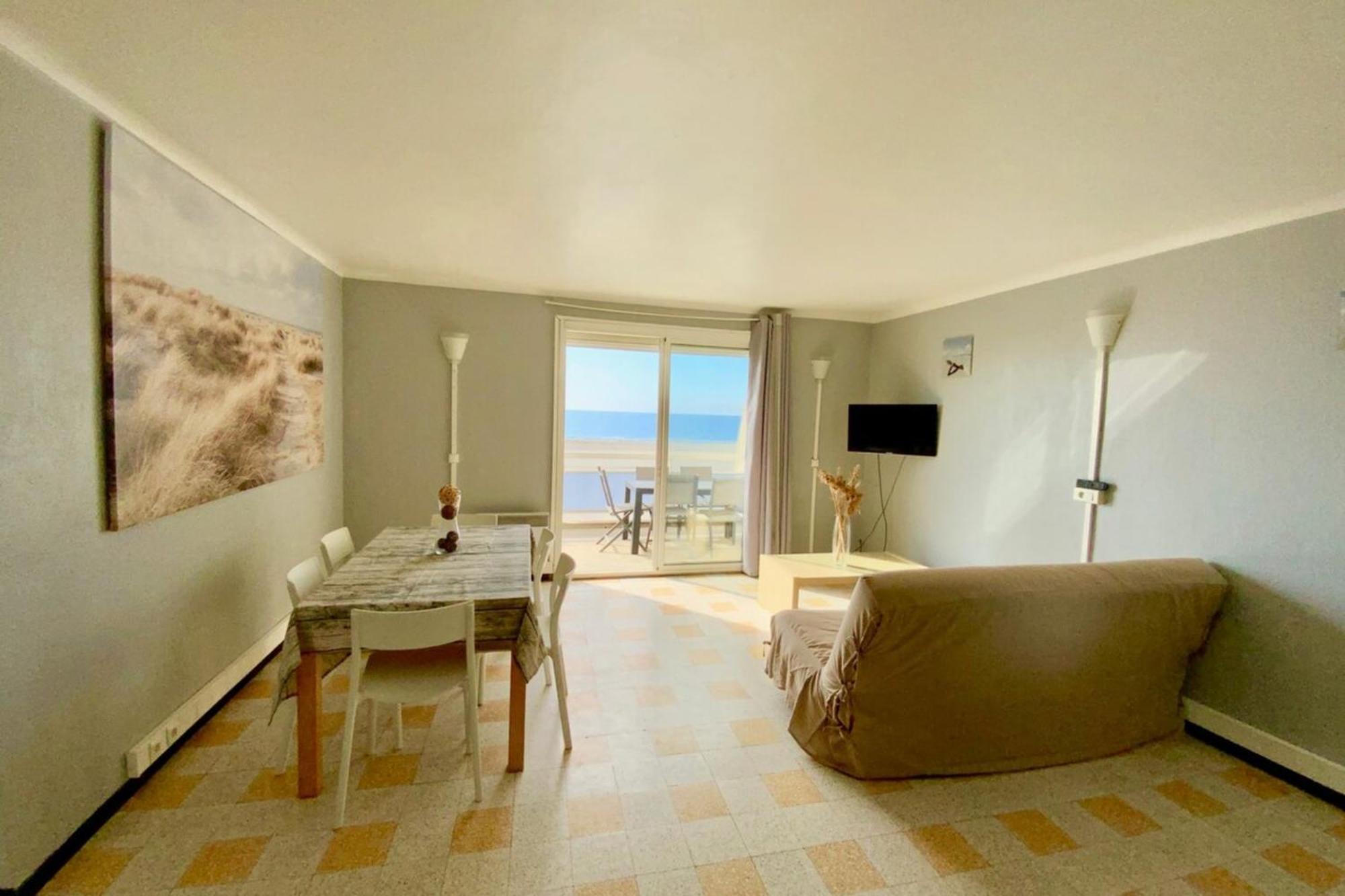 The Beach - Beachfront 2 Bedrooms With View ! 팔라바 레 플로 외부 사진